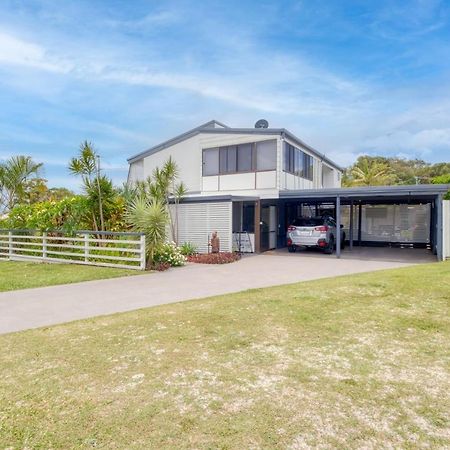 Little Salty Vibes Apartment Rainbow Beach Exterior photo